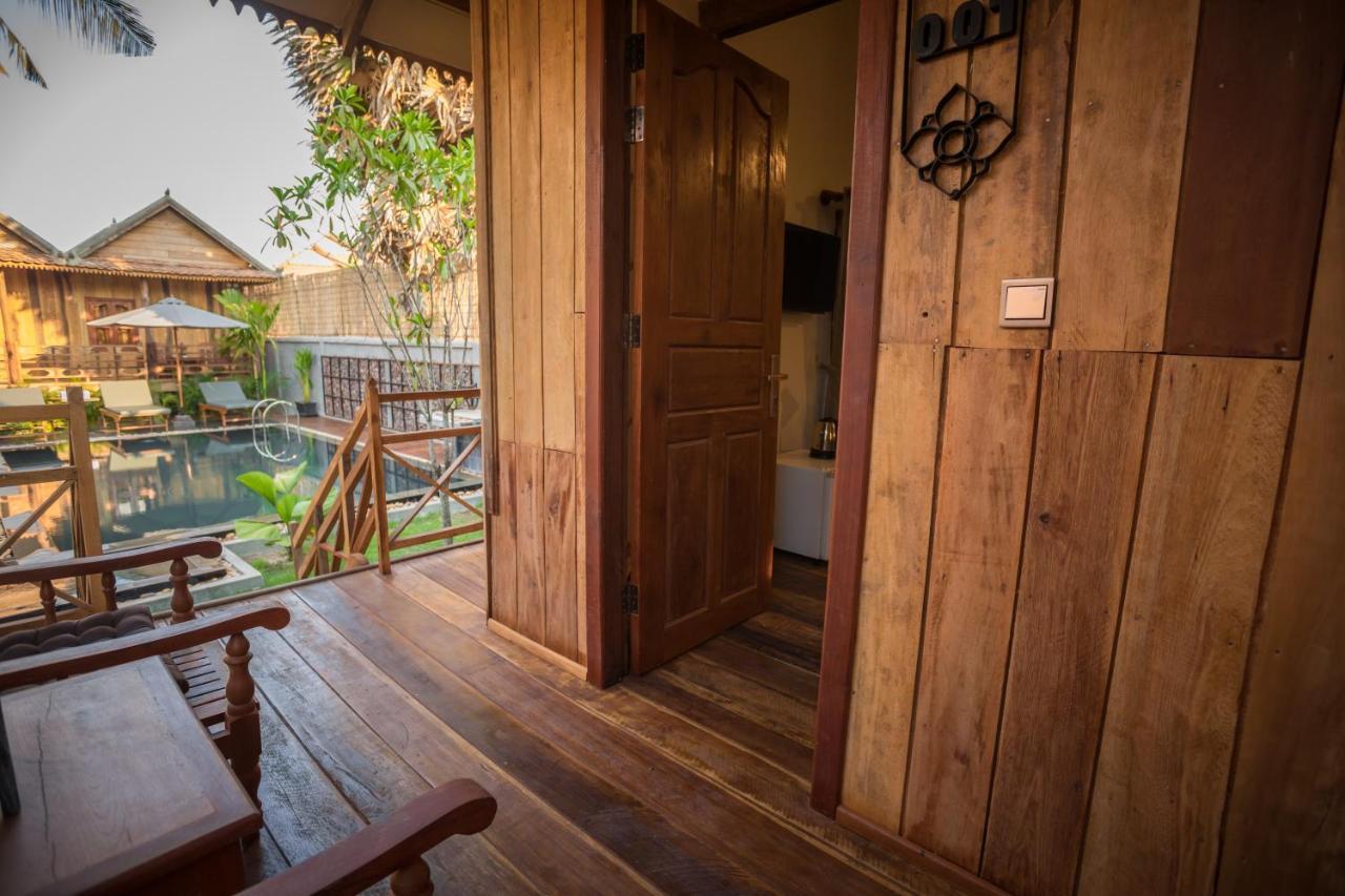 Hotel The Wood Family Retreat à Phumi Trapeang Rung Extérieur photo